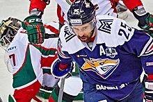 Мозякин, Кошечкин и Зарипов стали лучшими игроками пятницы в КХЛ