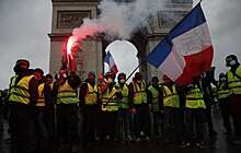 "Желтые жилеты" готовят массовые марши в Париже