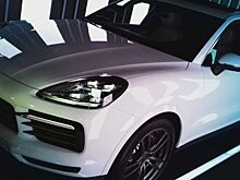 Новый Porsche Cayenne: главное — то, что скрыто от глаз