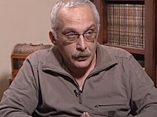 СМИ раскрыли, куда исчез с Первого канала Александр Друзь