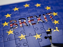 Bloomberg: Британия и ЕС обсуждают перенос крайнего срока сделки по Brexit