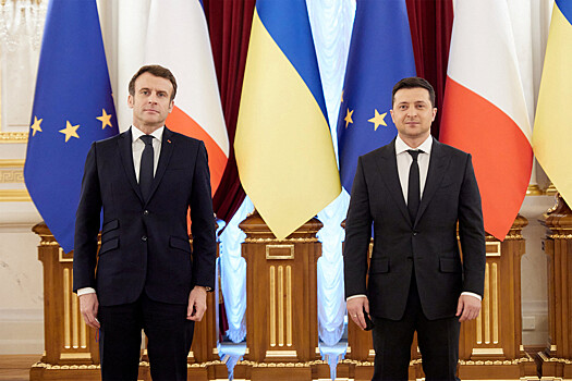 Politico: Франция неофициально признает, что не может направлять помощь Украине
