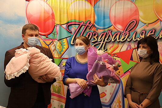 В Пензе эвакуированная жительница Донбасса родила девочку