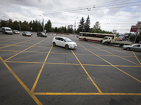 Не поскользнитесь на «вафле»: разбираемся, как проезжать перекрёстки с новой разметкой