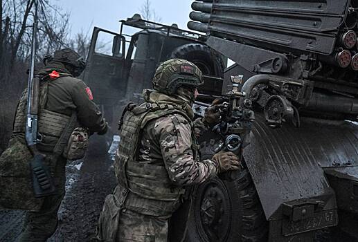 Действия Герасимова связали с подготовкой крупных наступательных операций