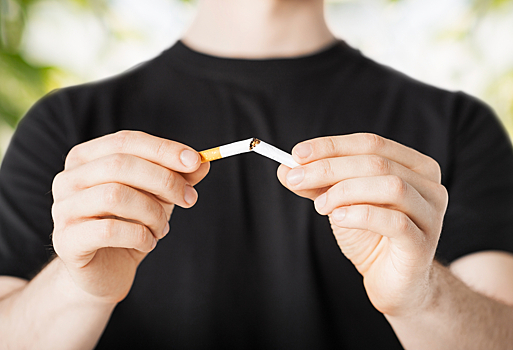 Нарколог назвал главную причину отказа от курения