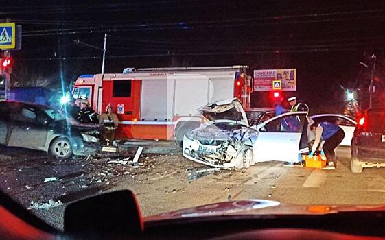 В ДТП на улице Бирюзова в Рязани пострадали пять человек