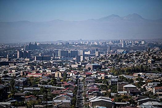 Въезд в центр Еревана перекрыли из-за делимитации границы с Азербайджаном