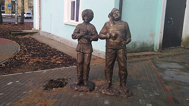 Памятник Балбесу украли под Петербургом