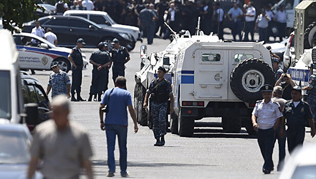 Следователи Армении возбудили уголовное дело в отношении полицейских