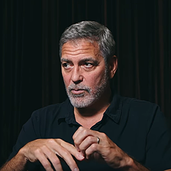 Джорджа Клуни в Венгрии обвинили в работе на Сороса