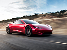 Новая Tesla Roadster будет тратить на разгон до «сотни» меньше секунды