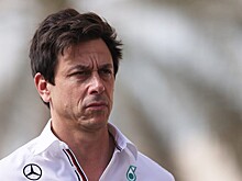 Вольф отреагировал на критику мотора Mercedes