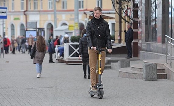 ГИБДД ушла в "Телеграм", а самокаты — в отрыв