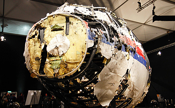 Катастрофа MH17: Boeing нацеливали на «борт» Путина