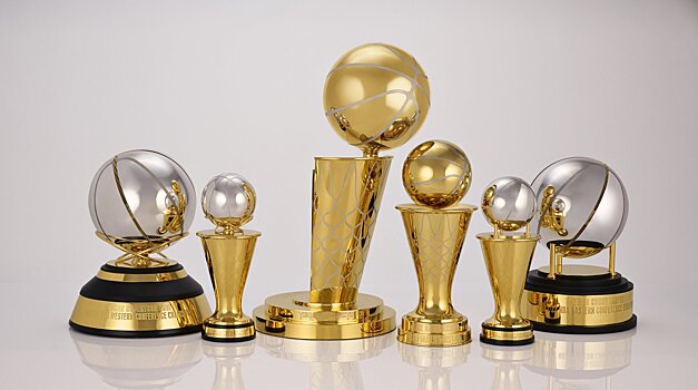 НБА представила новые кубки и награды в честь Лэрри Берда, Мэджика Джонсона, Боба Кузи и Оскара Робертсона
