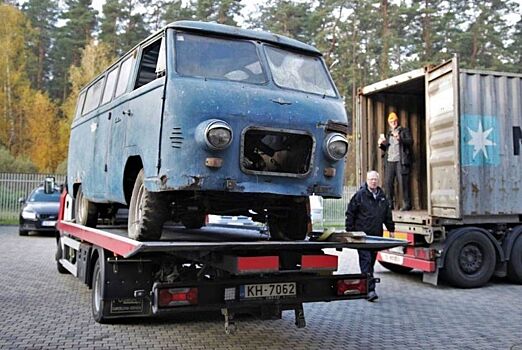 Последний сохранившийся РАФ-977 раннего типа, найденный в Чили, вернулся домой
