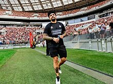 Баста выбрал Овчинникова медийным открытием года в медиафутболе. Месяц назад они материли друг друга в Кубке Медиалиги