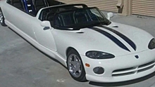 «Спортивный» лимузин на базе Dodge Viper продадут на аукционе