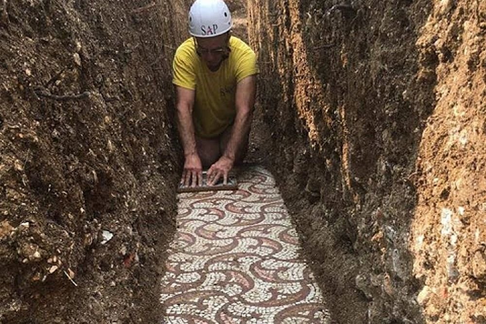 В Италии найдена Римская мозаика третьего века