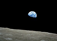 Восход Земли: история самой знаменитой космической фотографии