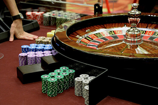 В России усилят контроль за выигрышами в казино