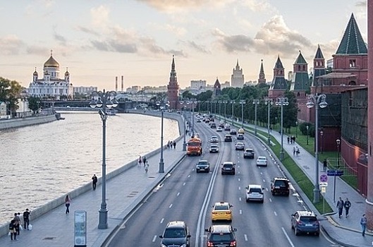 В Москве пройдет локальная замена плитки