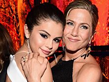 Селена Гомес и Дженнифер Энистон — был ли между ними конфликт?