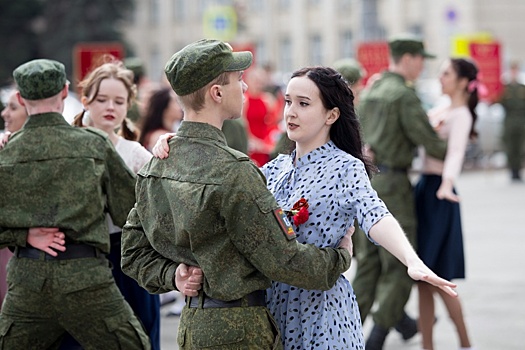 Что нас ждет в апреле: автомобилисты выбирают ОСАГО, Центробанк — условия кредитования