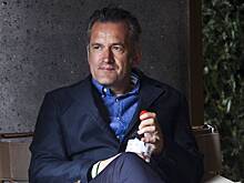 Известный телеведущий рассказал о побеге из дома в 16 лет из-за родителей-свингеров