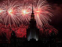 Праздничный салют в честь Дня Победы состоялся в Москве
