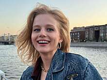 Саша Бортич поделилась снимком с загадочным мужчиной