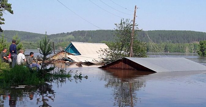 Подвалы домов и огороды подтоплены в Куйтунском районе Иркутской области