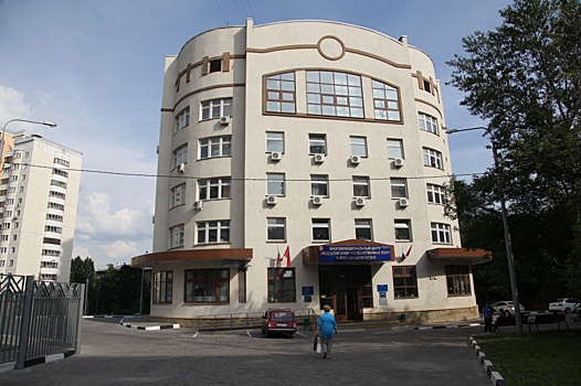 В управе Академического района обсудили ход строительства Храма