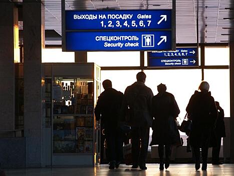 Цифра недели: 2,8 миллиона россиян не платят по долгам, но ездят за границу