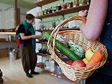 Производителей обвинили в продуктовом геноциде стран Восточной Европы