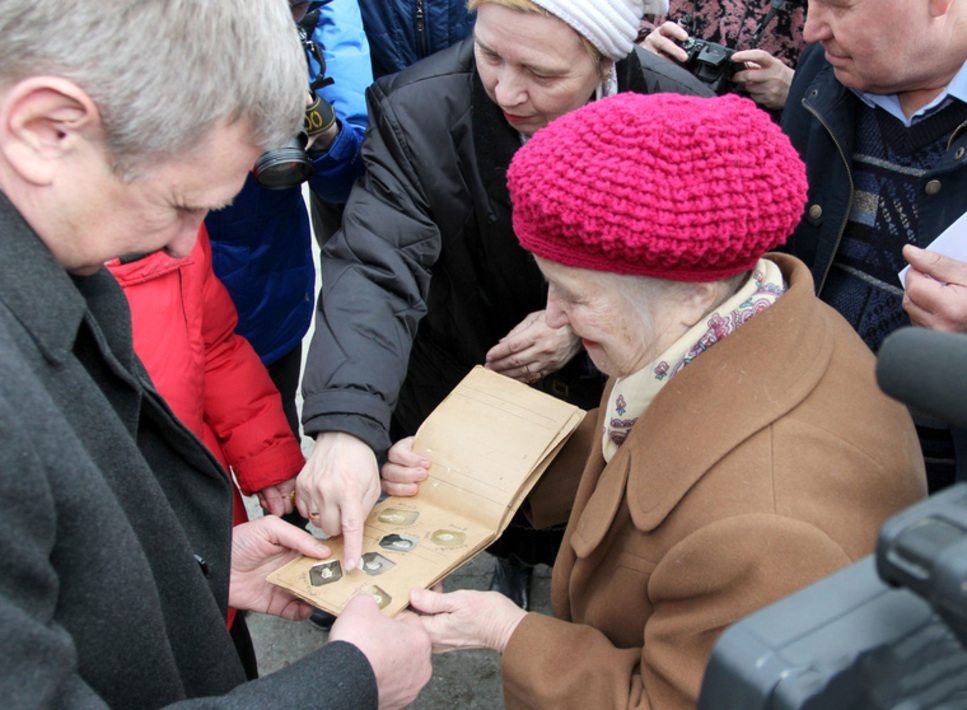 зарплата депутата. зарплата депутата инфографика. зарплата депутата госдумы. зарплата депутата госдумы. привилегии государственной думы.