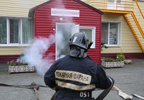 Пожарные АО «Восточный Порт» провели учения в лагере «Шепалово» накануне детской смены