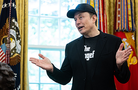Маск угрожает покинуть Tesla, если не получит больше контроля над компанией