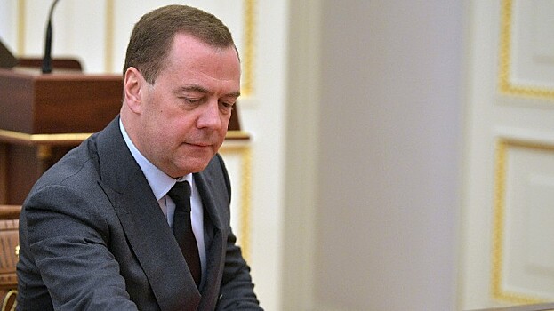 Июльские тезисы. «Набор сервисов» от Дмитрия Медведева