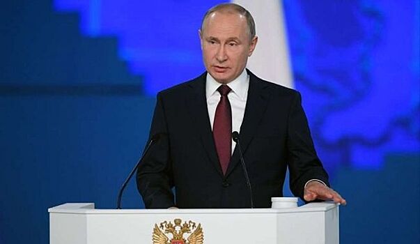 Путин объявил о необходимости запуска «Северного широтного хода»