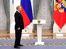 Путин наградил Бондарчука и Куценко