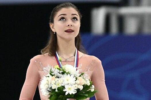 Иностранцы ждут от Самоделкиной прорыва в олимпийском сезоне: её подиумы не удивят