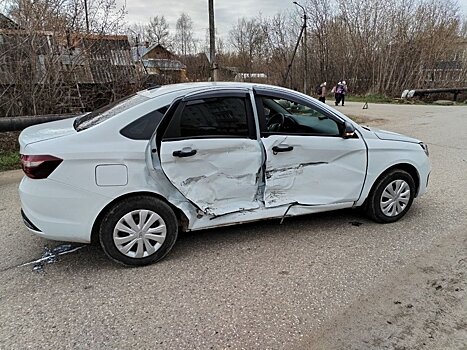 В ДТП в Оричах пострадал водитель «Весты»