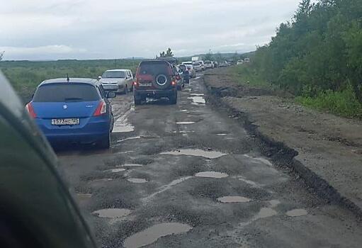 Граждане возмущены в соцсетях состоянием трассы в Хасанский район