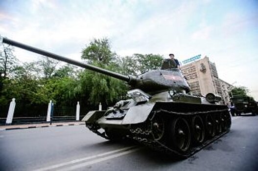 Уникальные кадры: видеокамера "залетела" в ствол танка Т-72Б3
