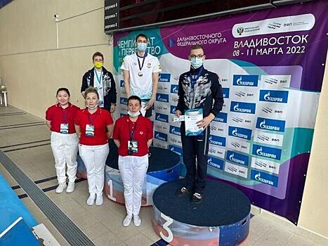 Юные пловцы из Забайкалья завоевали 6 медалей на соревнованиях во Владивостоке