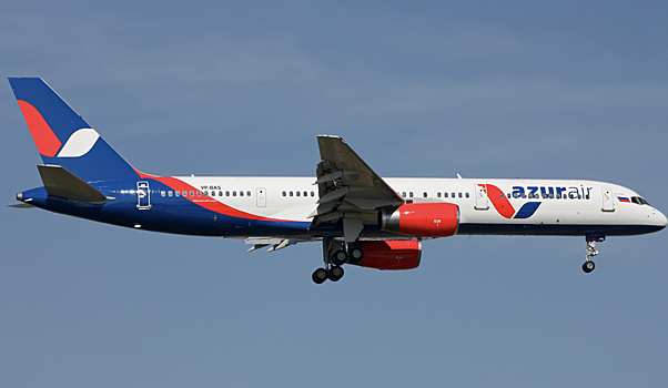 AZUR air рассчитывает в ближайшие сутки восстановить штатное расписание