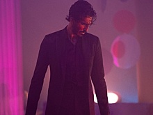 Трейлер: в России покажут фильм Дева Пателя "Манкимэн"