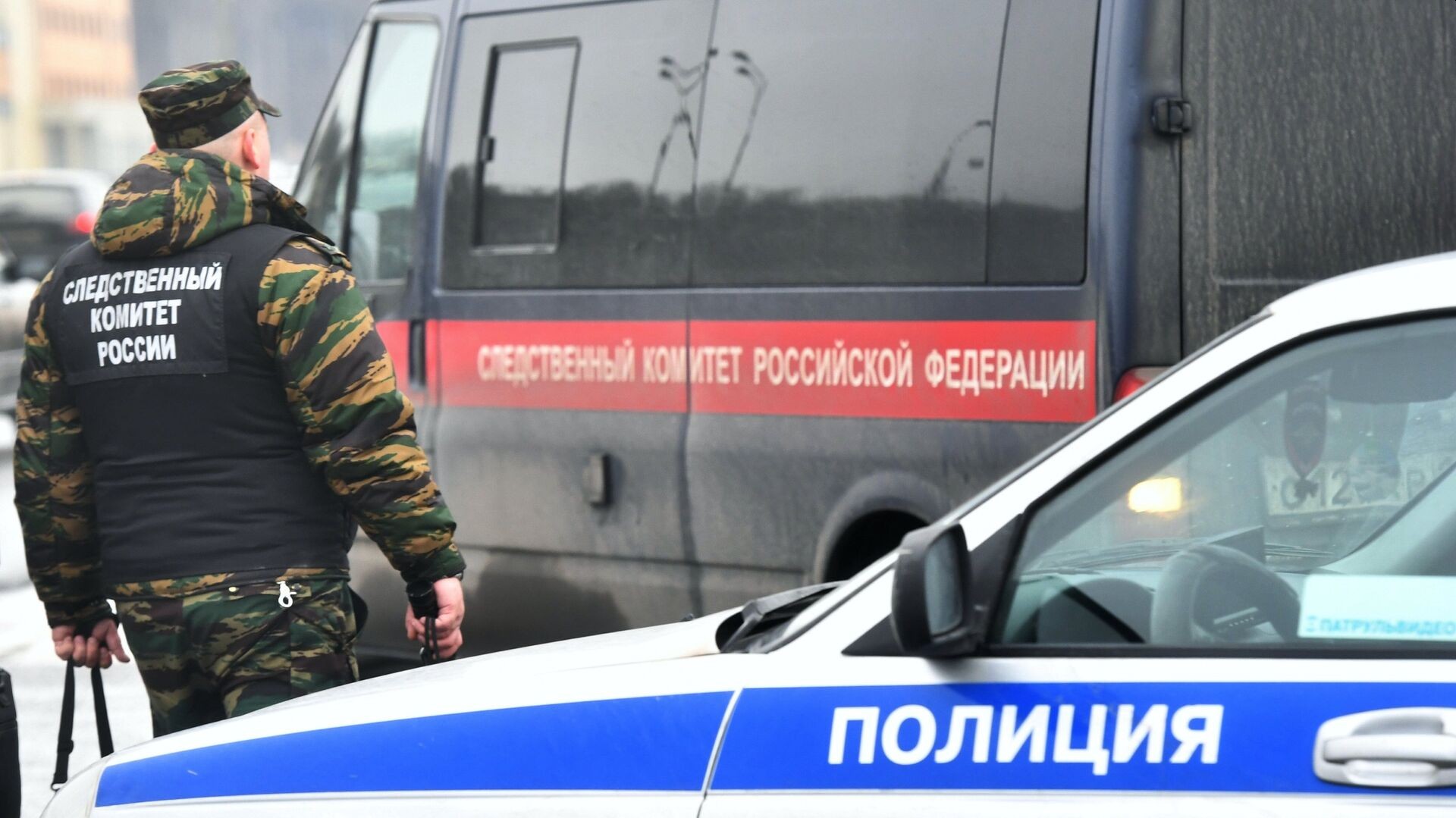 В Ростове-на-Дону неизвестный открыл стрельбу в торговом центре